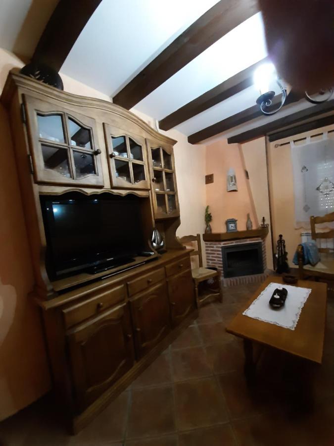 Apartamentos Rurales Esencias De La Alcarria Hueva Exterior photo